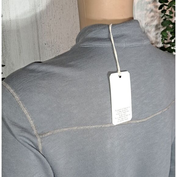 Agave Mock Neck Zip Long Sleeve Shirt - Picture 7 of 9